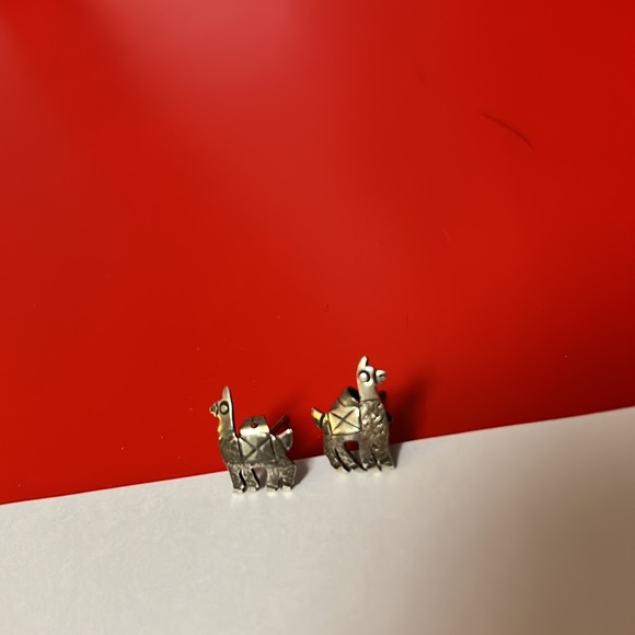 Llama Earrings from Ecuador - Picture 2 of 5